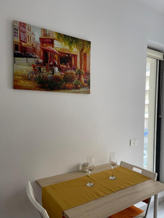 Plaza Luxury Apartment Near Presidential Palace Βουκουρέστι Εξωτερικό φωτογραφία