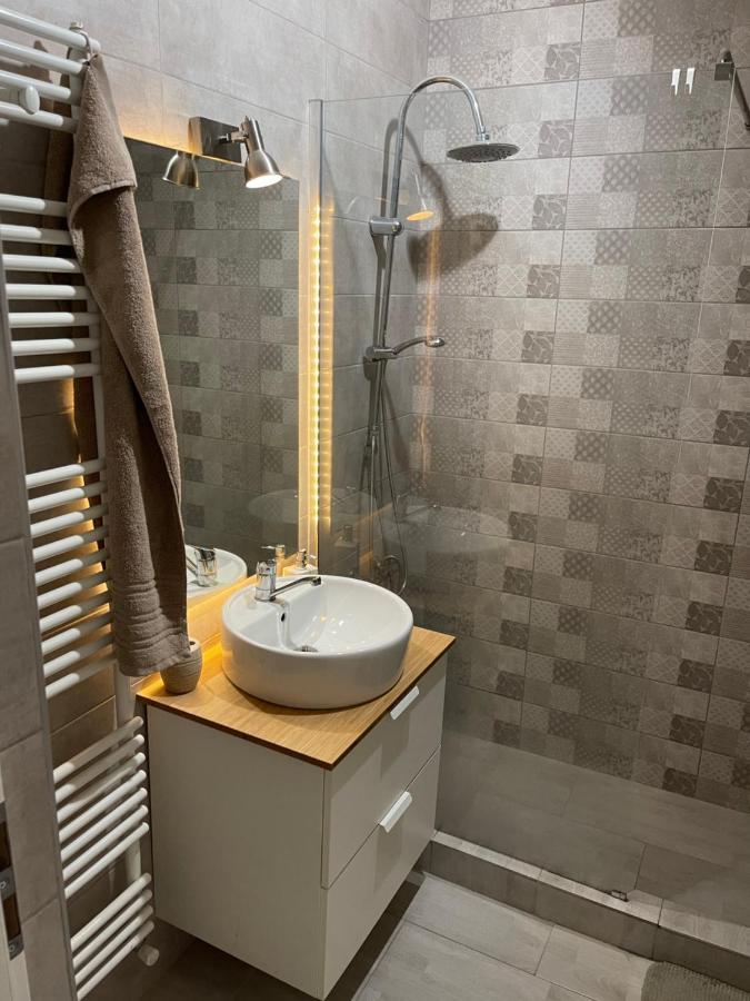 Plaza Luxury Apartment Near Presidential Palace Βουκουρέστι Εξωτερικό φωτογραφία